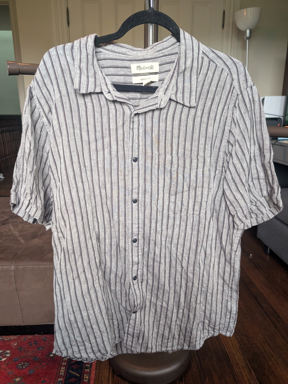 Madewell Men’s Short-Sleeve Striped Button-Up Shirt in Gray and Black
